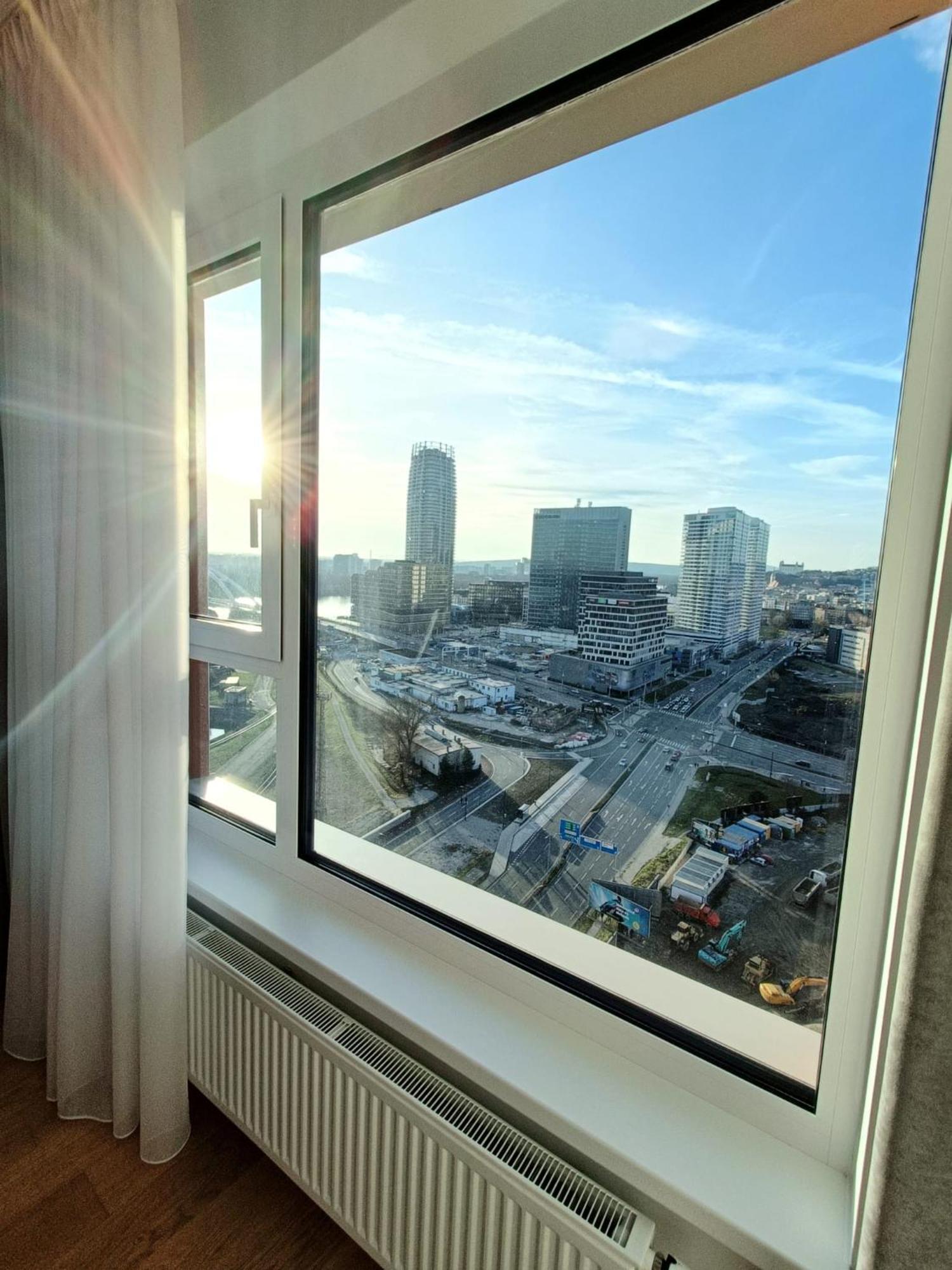 Sag 20Th Floor Klingerka Residence Castle View Free Parking Free Wifi Bratislava Exteriör bild